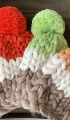 Χρωματιστό Μερινό Καπέλο  