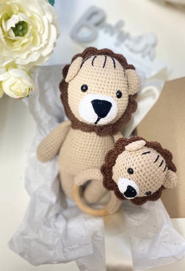 Πλεκτό Χειροποίητο Βρεφικό Σετ "Lion Mix"