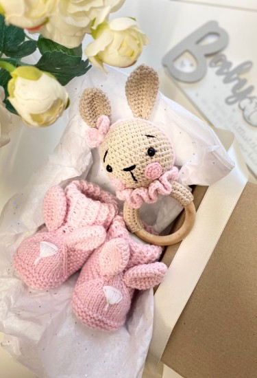Πλεκτό Χειροποίητο Βρεφικό Σετ "Rabbit"